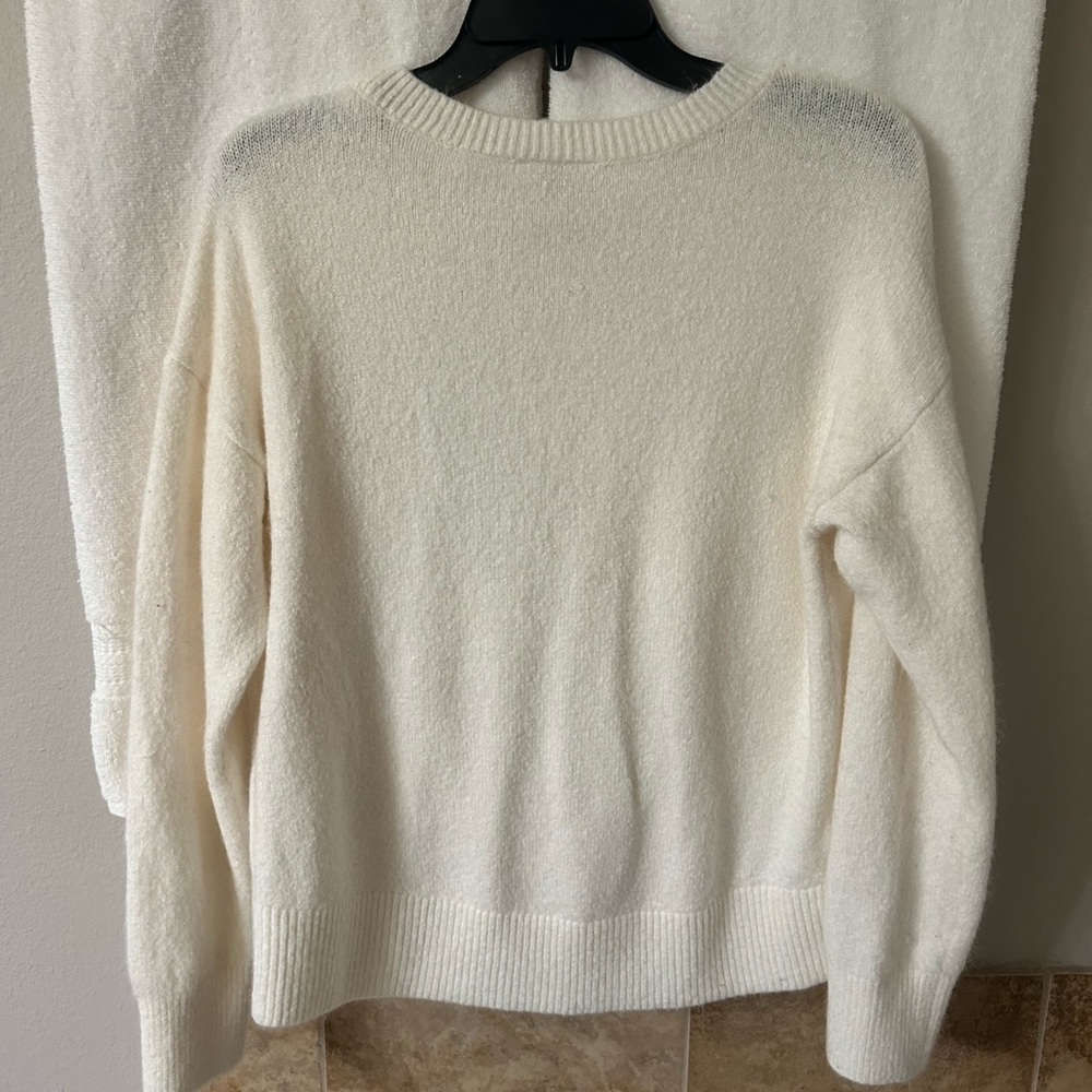 Loft Outlet Sequin Heart Sweater. Size M. Worn once. - Picture 2 of 4